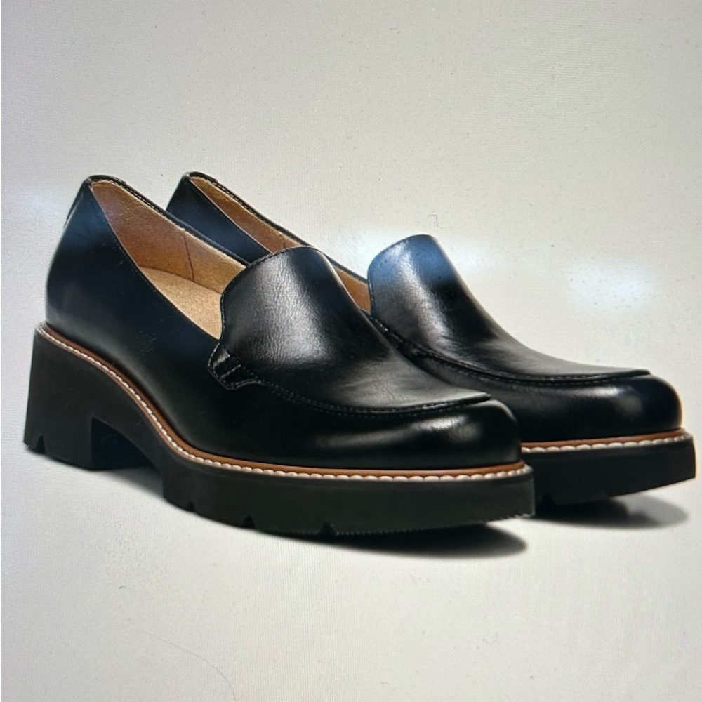 Naturalized Cabaret Loafer - Black 8.5M